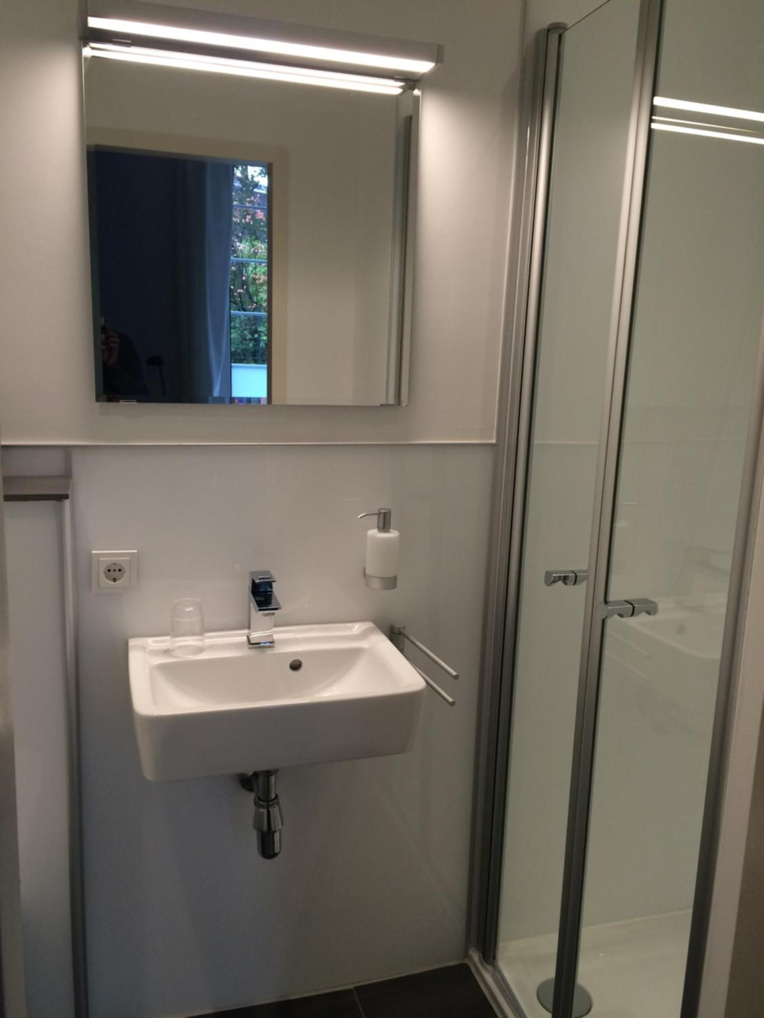 Haus Gerry Hotel Dusseldorf Luaran gambar