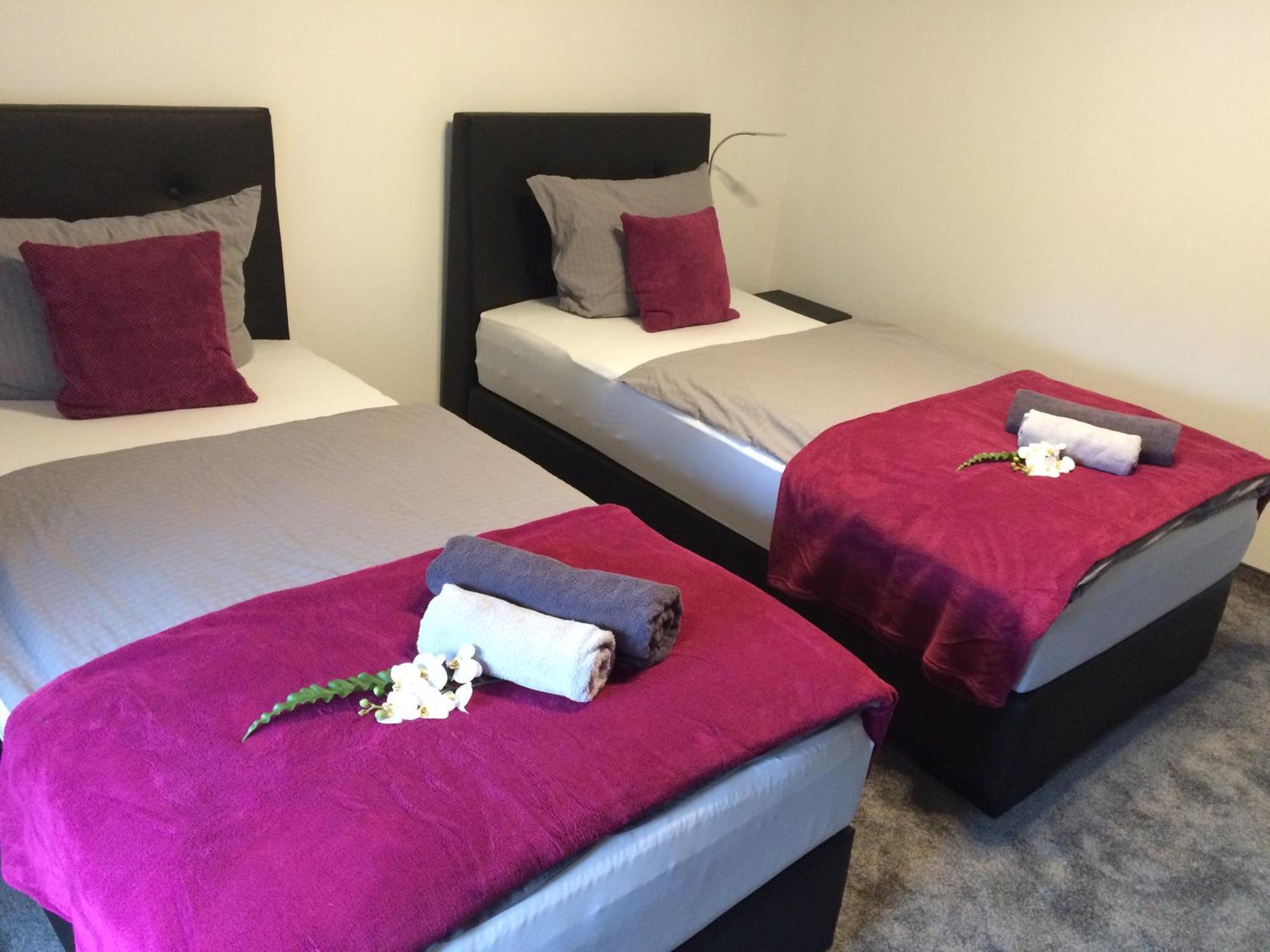 Haus Gerry Hotel Dusseldorf Luaran gambar